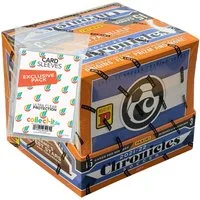 Panini Sammelkarte Panini 2021-22 Chronicles Soccer 1 Box +40 exklusive collect-it Hüllen