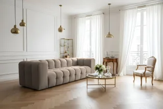 Sofa Designersofa SOLVIE 4-Sitzer in Stoff Tiffani Taupe
