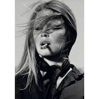 TPFLiving Kunstdruck OHNE RAHMEN, Vintage retro Fotografie - Kate Moss - Wandkunst für Mädchen - (Leinwandbild XXL), Farben: Farben: schwarz, weiß - Größe: 20x30cm