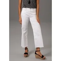 Aniston CASUAL 7/8-Jeans mit leicht ausgefranstem Beinabschluss