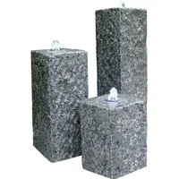 Dehner Gartenbrunnen Nizza mit LED, 25/35/45 x 14 x 14 cm, Granit, grau, 14 cm Breite, Wasserspiel aus 3 Granitsäulen inkl. Pumpe, LED-Beleuchtung und Becken
