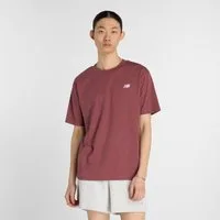 New Balance T-Shirt SPORT ESSENTIALS COTTON T-SHIRT sportlicher Stil, mit Rundhalsausschnitt, ohne Verschluss, Kurzarm