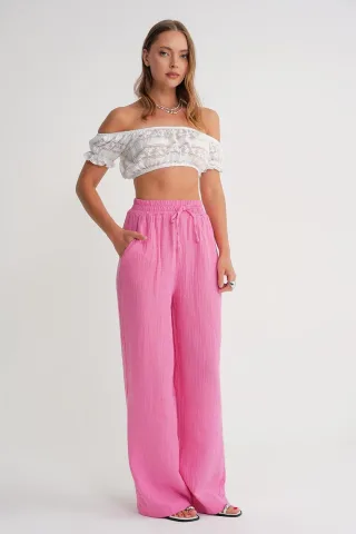 Hochtaillierte Texturierte Musselin Stoffhose