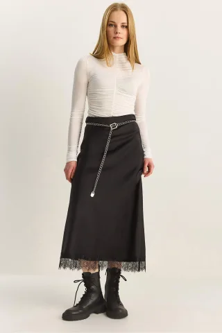 Hochtaillierter Satin A-Linien Maxi-Rock