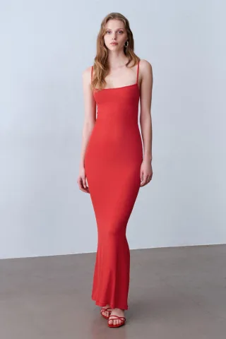 Rippendes Bodycon-Maxikleid