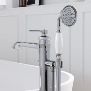 Steinberg Serie 350 Freistehende Wannen-Armatur, mit Umsteller und Handbrause, Ausladung 230mm, chro 350 1162