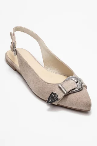 Cordelia Leder Spitz Zehenbereich Schnalle Sandale