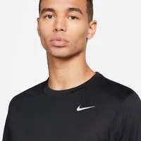 Nike Trainingsshirt DRI-FIT LEGEND MENS LONG-SLEEVE FIT lockere Passform, Rundhalsausschnitt, für Fitness