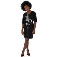 Gio Milano Sweatkleid G30-5102, "LOVE" mit Strass besetztem Schriftzug Zierösen an rechten Ärmel, doppelte Kordel im Kragen