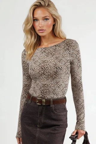 Schlanker Schnitt Boot-Ausschnitt Bluse mit Leopardenmuster