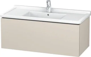 L