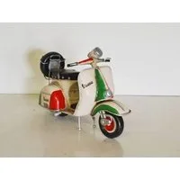 JS GartenDeko Modellmotorrad Modellroller Oldtimer Vespa Motorroller in Italienfarben L 22 cm