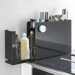 Yamazaki Gewürzregal ausziehbar schmal für Öl & Essig Tower – Metall schwarz. Die platzsparende Lösung für eine perfekt organisierte Küche.