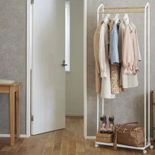 Garderobenständer 172cm auf Rollen "Tower" weiß Yamazaki Home 3516