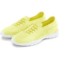 LASCANA Slipper, Halbschuh, Slip-On-Sneaker, Sneaker aus leichtem Textil-Material VEGAN