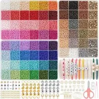 LuxusKollektion Bastelperlen Perlen für Armbänder 3mm Set Schmuck DIY Bastelset Buchstabenperlen