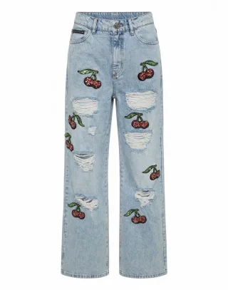 Skater-Fit-Jeans