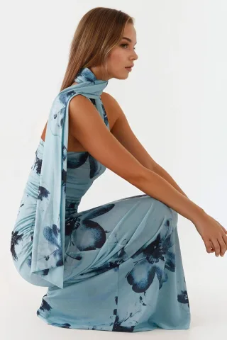 Blau
