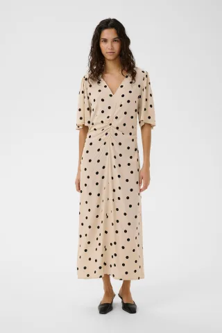 Kleid SLArjana Kleid Feminine Form
