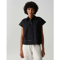 OPUS Kurzarmbluse Fallerie aus glatter Webware mit glattem Griff Der Spitzenbesatz am Saum verleiht eine feminine Note