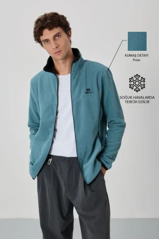 Blau