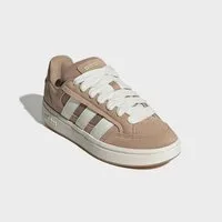 adidas Sportswear GRAND COURT ALPHA Sneaker inspiriert vom Design des adidas campus 00
