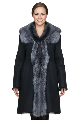Schwarzer und silberner Trenchcoat aus toskanischem Schafveloursleder – Celeste