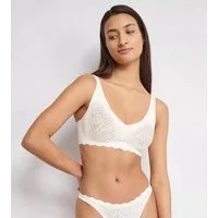 sloggi Bügelloser BH ZERO Feel Bliss herausnehmbare atmungsaktive Pads, fester Halt, verstellbare Träger