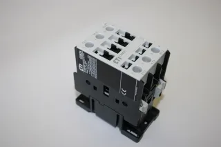 ELMAG Schütz 42 Volt für PROFI-MIG 301/302/304/354, - 9504185