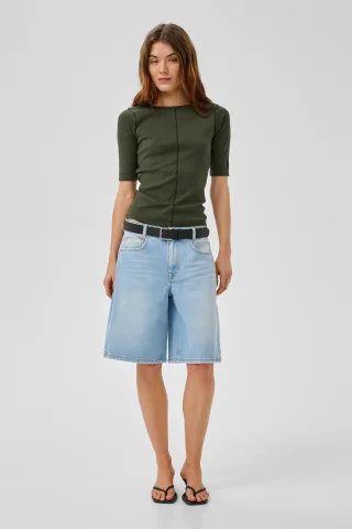 T-shirt MandyMW T-shirt Casual fit