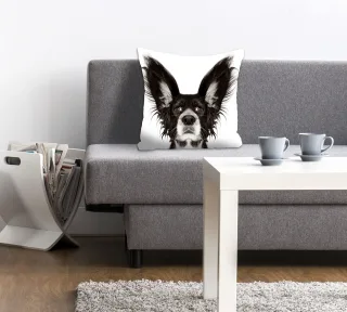 queence Dekokissen "Benni" mit einem Hund mit spitzen Ohren