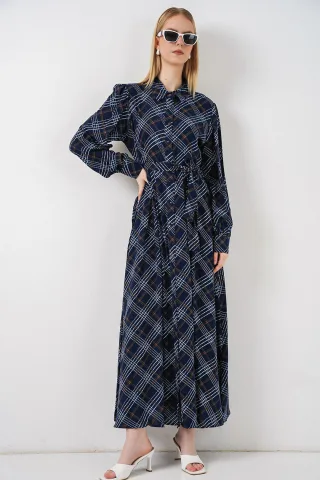 Kariertes Midi-Hemdkleid mit Knopfverschluss