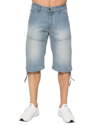 Hellblau