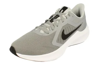 Nike Downshifter 10 Herren Schwarz Turnschuhe