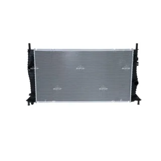 NRF Motork?hler gel?tet Ford Focus 2 2,5