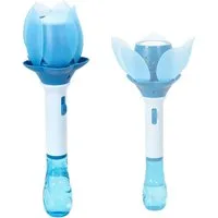 CEPEWA Seifenblasenstab Seifenblasen Lotusblume hellblau 10x33cm 115ml elektrisch Akku Kabel