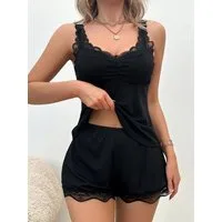 Elegant Love Shorty Nachtwäsche-Set – Sexy Damen-Homewear mit Spitzenträgern (Set, 2 tlg., Top + Shorts) Schlafanzug-Set mit Spitze – Elegante Loungewear für jede Jahreszeit