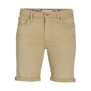 Herren-Shorts der Marke Jack & Jones. Die Shorts sind aus hochwertiger Baumwolle und Elastan gefertigt. Die feine Mischung dieser Materialien sorgt für hohen Tragekomfort. Marke: Jack & JonesModellname: Rick Evan ShortKategorie: Shorts für HerrenMate
