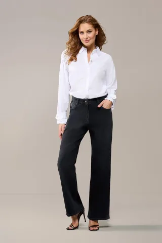 Livia Jeanshose Schwarz