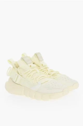 LI-NING ESSENCE 2,3 Niedrige Sneaker aus einfarbigem Mesh in Weiß