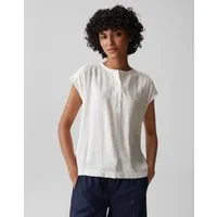 OPUS Kurzarmshirt Sajula aus glatter Webware mit samtiger Oberfläche Zarte Falten geben dem Look eine lockere Leichtigkeit