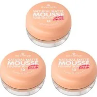 Essence Foundation NATURAL MATTE MOUSSE FOUNDATION, 3er Pack, mit Clean-Beauty-Textur