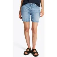 Tommy Hilfiger Shorts DNM STRAIGHT SHORT RW SIA mit leichter Waschung, Logo-Bage