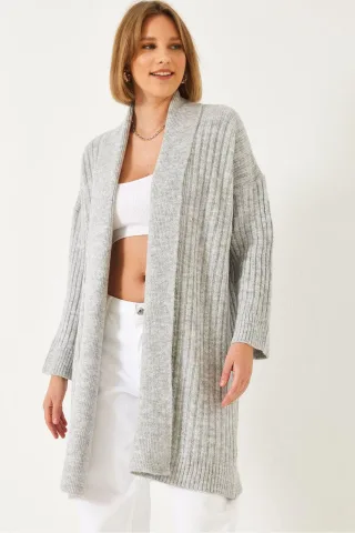 Strukturierter langer Rippenstrick-Cardigan mit Schalkragen
