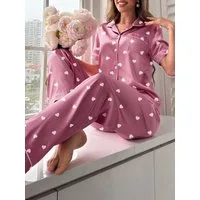 Elegant Love Schlafanzug Satin Pyjama-Set Damen – Nachtwäsche mit Herzmuster & Kurzarm (Set, 2 tlg., Oberteil mit kurzen Ärmeln + lange Hose) Lässige Loungewear – Romantische Homewear für ruhige Nächte
