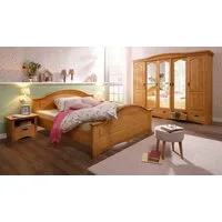 OTTO home Schlafzimmer-Set Konrad', komplettes Schlafzimmer mit großem Schrank, (Set, 4-tlg., Kleiderschrank 5 türig mit Schubladen, 2 Nachttische, Bett 180x200cm), klassischer Landhausstil, Metallgriffe, Massivholz (Kiefer)