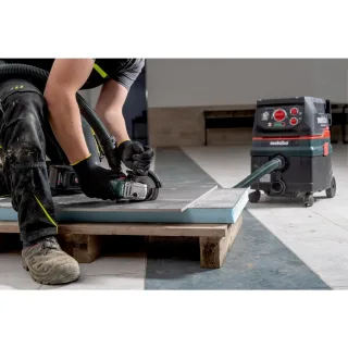 Metabo Akku-Winkelschleifer W 18 L 9-125 Quick Set mit Schnellspannmutter, mit 3 Li-Power Akkupacks - 602249960