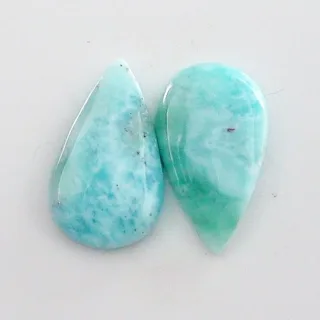 4,53 + 5,02 ct. Larimar Edelstein Pärchen für Ohrstecker / Ohrhänger