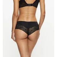 Triumph Hipster Amourette Spotlight X florale Spitzendetails, gewellte Abschlüsse
