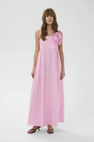 Kleid CUmalue Kleid Feminine